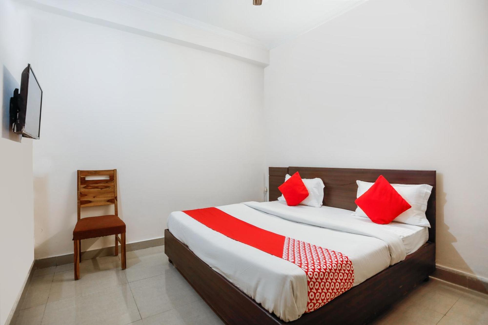 Hotel O Av Residency Near Botanic Garden Of Indian Republic Noida Luaran gambar