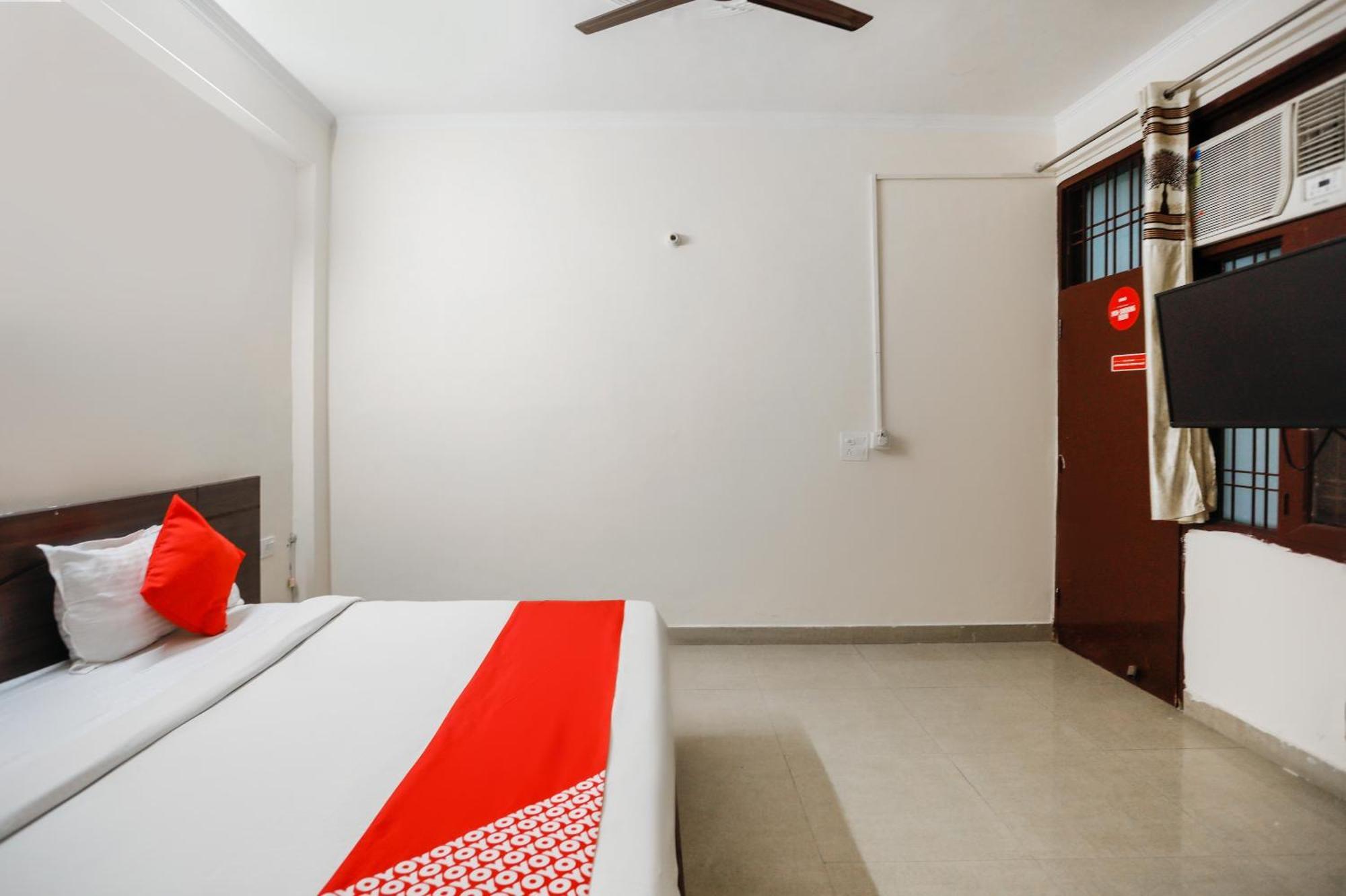 Hotel O Av Residency Near Botanic Garden Of Indian Republic Noida Luaran gambar