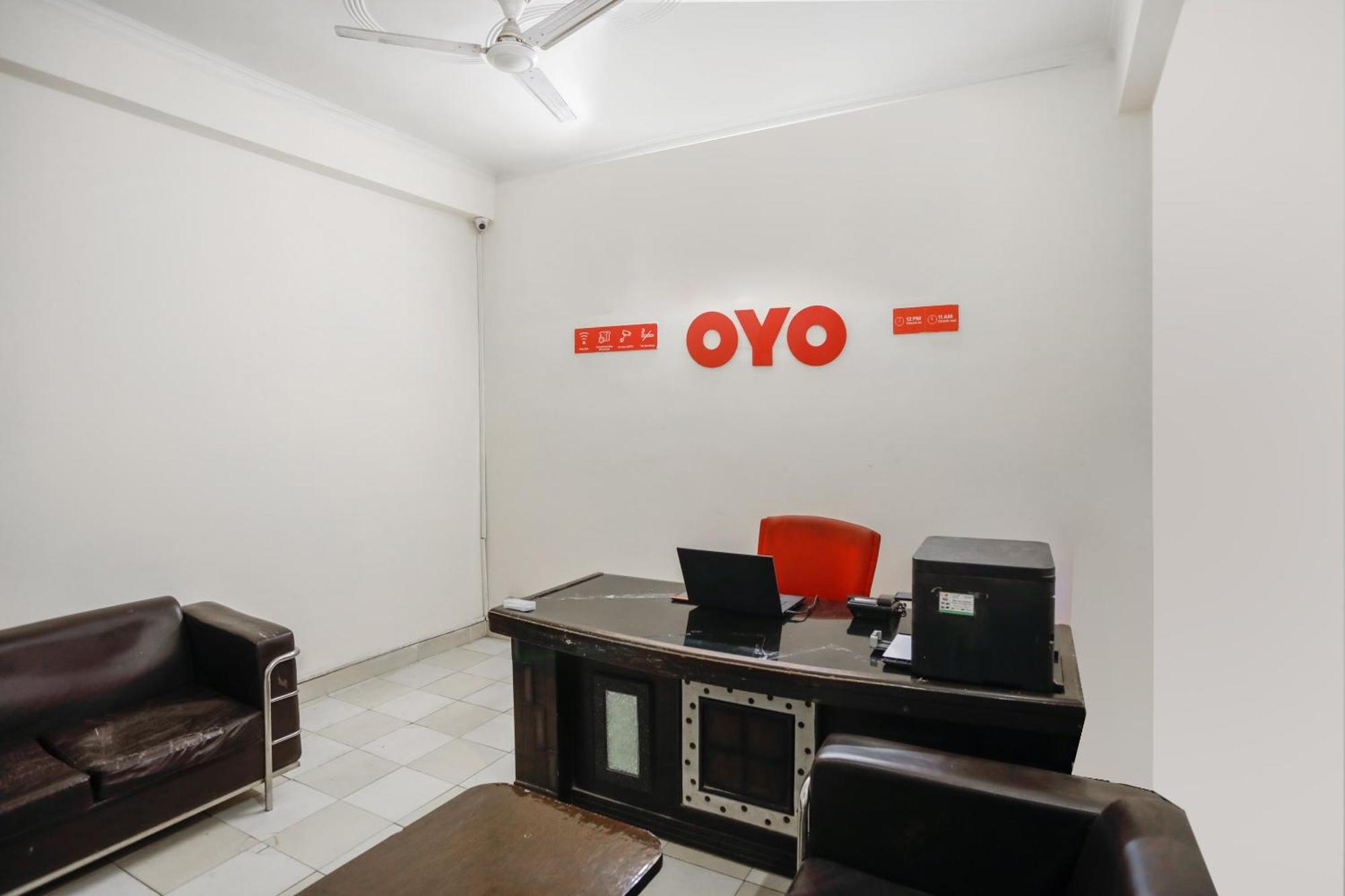 Hotel O Av Residency Near Botanic Garden Of Indian Republic Noida Luaran gambar