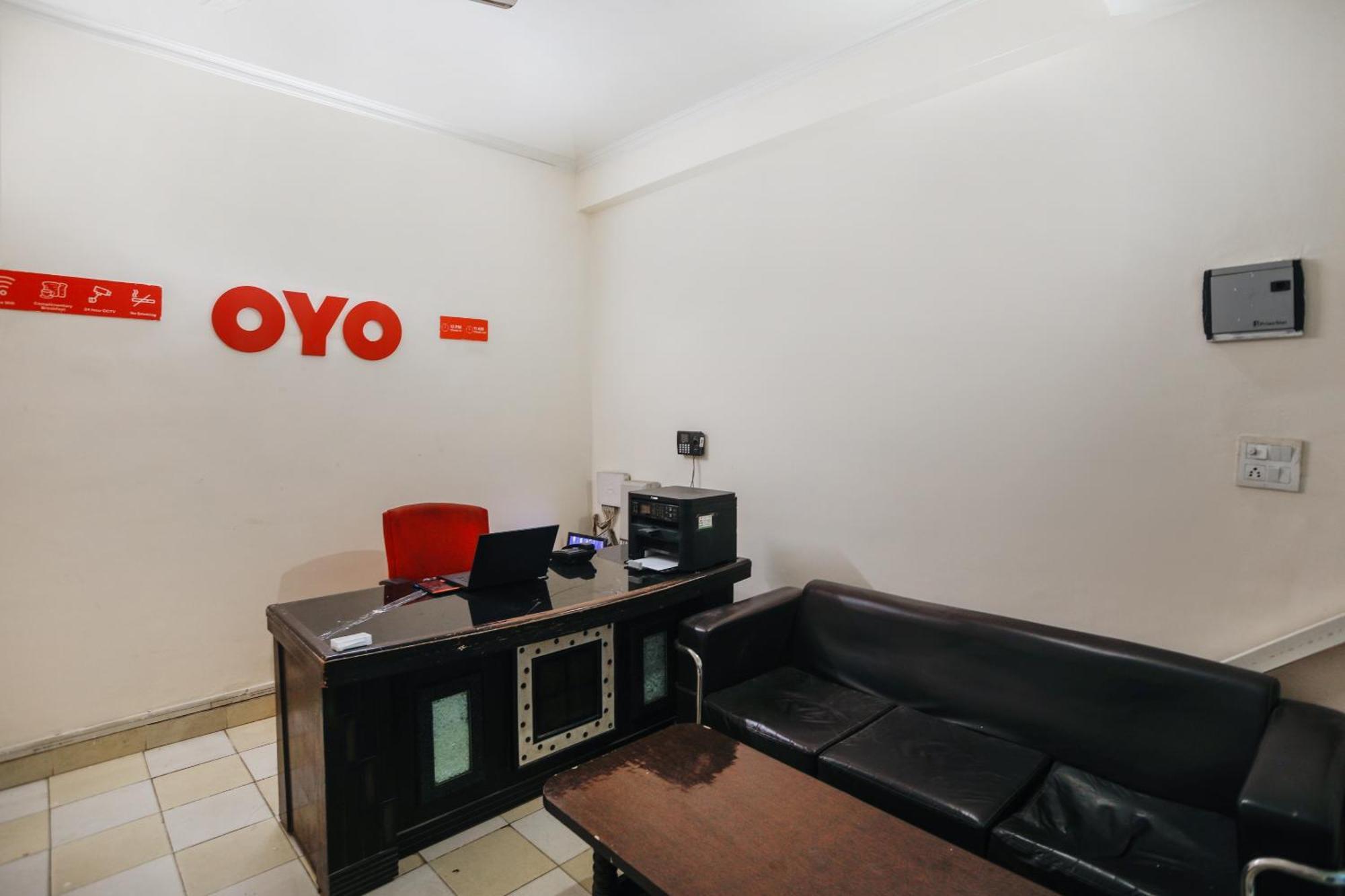Hotel O Av Residency Near Botanic Garden Of Indian Republic Noida Luaran gambar